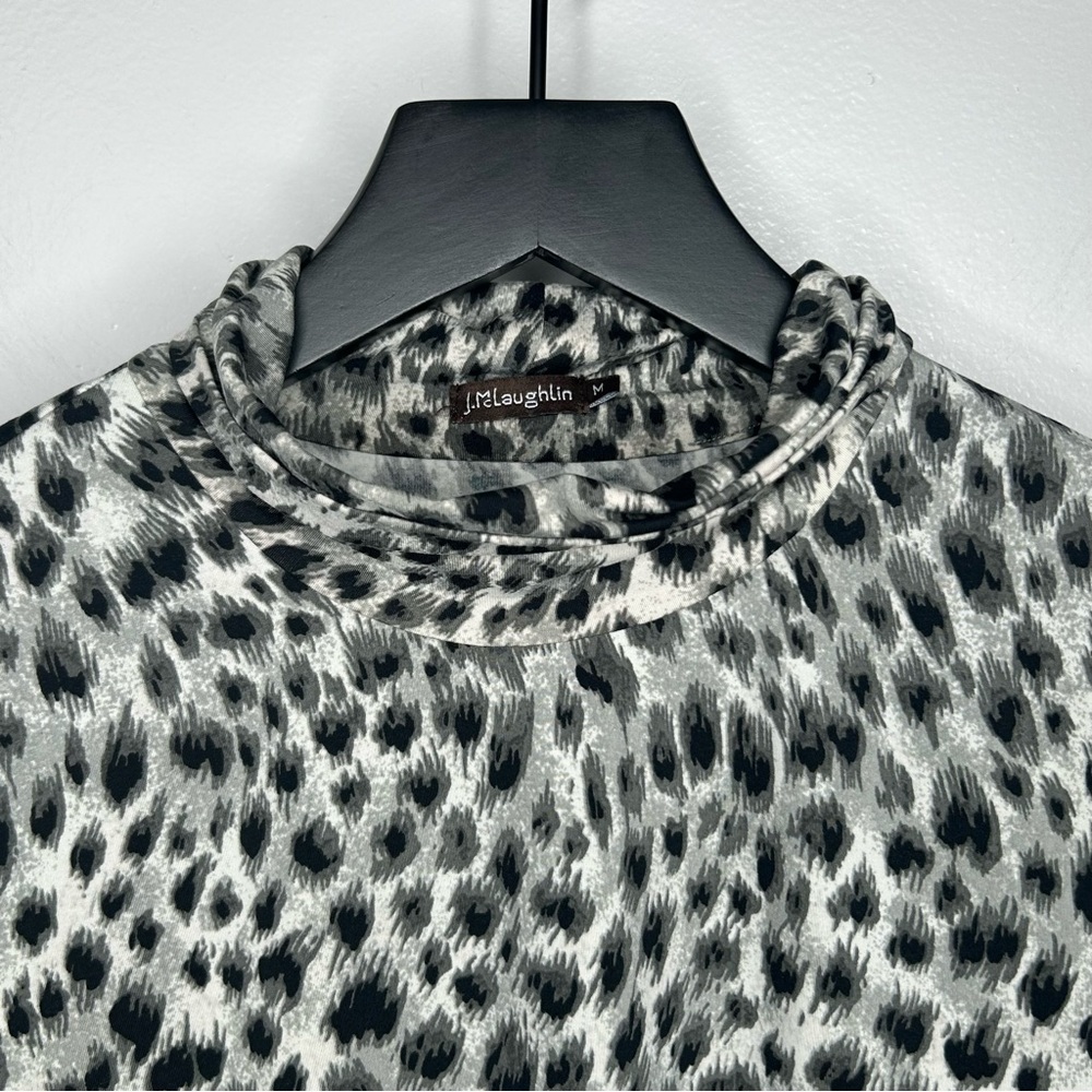 J. Mclaughlin Lightweight Leopard Print Turtlenec… - image 3